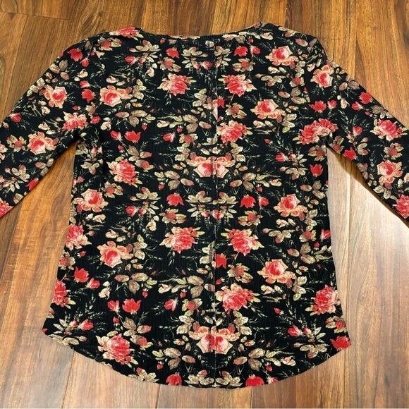 Pilcro Anthropologie black/red floral long sleeve waffle ribbed top - Picture 2 of 5